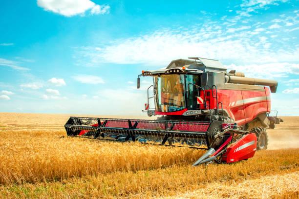 Zimbabwe acquires 300 combine harvesters for winter wheat